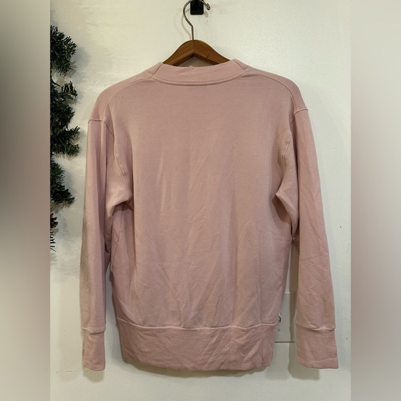 Athleta Purana V Neck Faux Wrap Sweatshirt Size XS Women’s Orchid Pink Top Soft - Picture 4 of 4